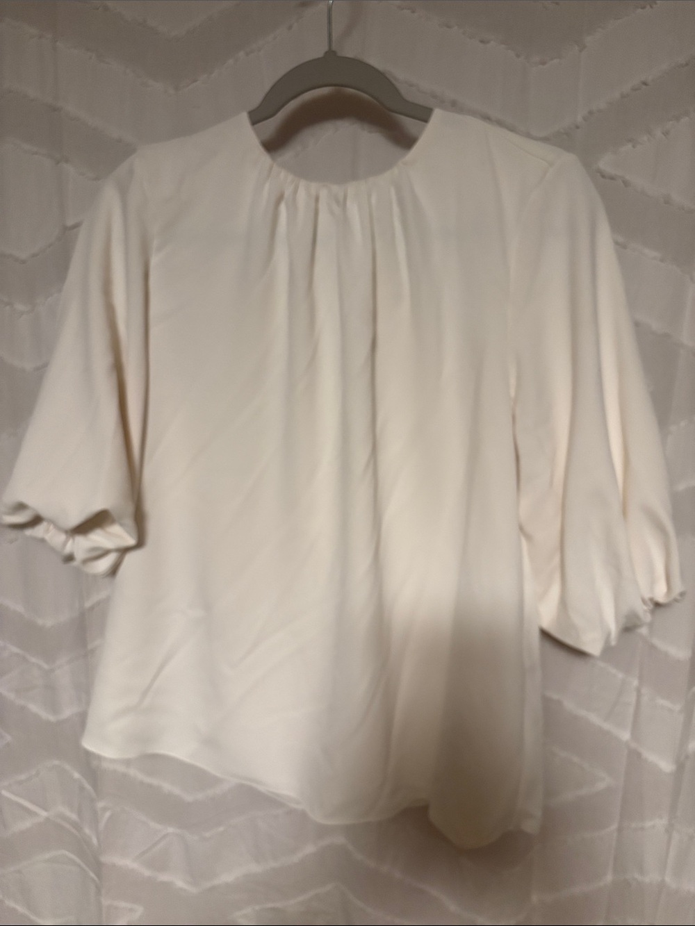 H&M Cream Rounded-Neck Pleated Blouse